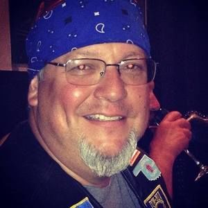 Meet your Posher, Jay